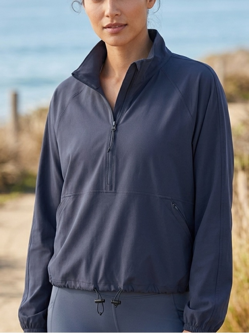 ATHLETA Semi-Cropped Navy Blue Windbreaker Quarter Zip Popover Medium M Cinched‎